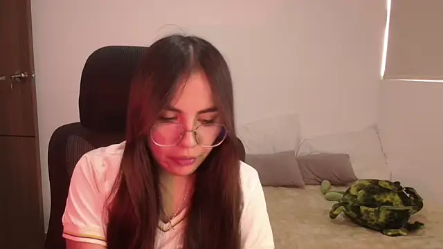 Snapshot of abbyyandmaxx chatting on 3, 7, 2026 abbyyandmaxx online show from 3, 7, 2026