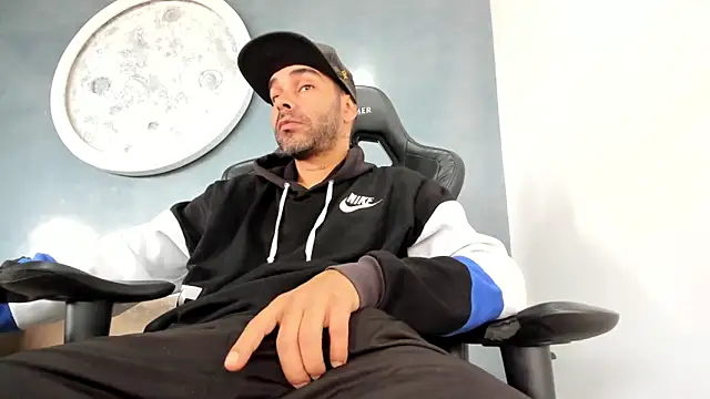 kevin collins76 online show from 5, 6, 2026