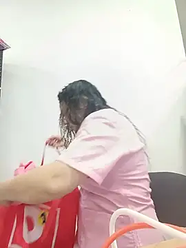 SAMANTHA--02 online show from 29, 5, 2026