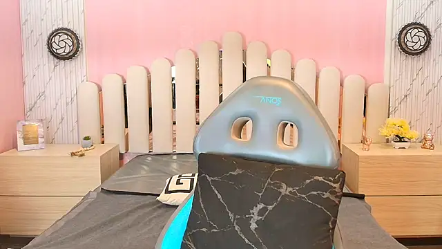 babe vennus online show from 11, 6, 2026