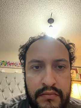 mariolievanos online show from 30, 4, 2026