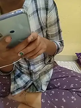 Snapshot of Seema_yadav01 chatting on 28, 5, 2026 Seema yadav01 online show from 28, 5, 2026