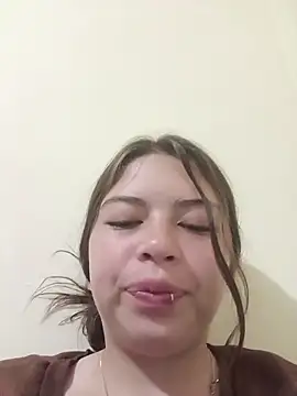 Snapshot of DiamondNath_ chatting on 24, 5, 2026 DiamondNath online show from 24, 5, 2026