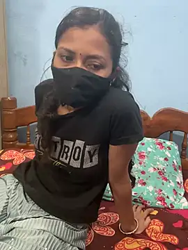 Dimpu queens online show from 13, 7, 2026