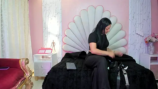 Snapshot of Katemos_st chatting on 25, 5, 2026 Katemos st online show from 25, 5, 2026