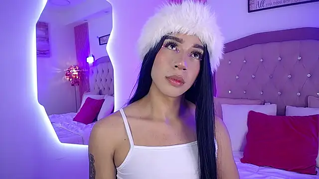 Snapshot of Khloe_Dangel chatting on 19, 5, 2026 Khloe Dangel online show from 19, 5, 2026