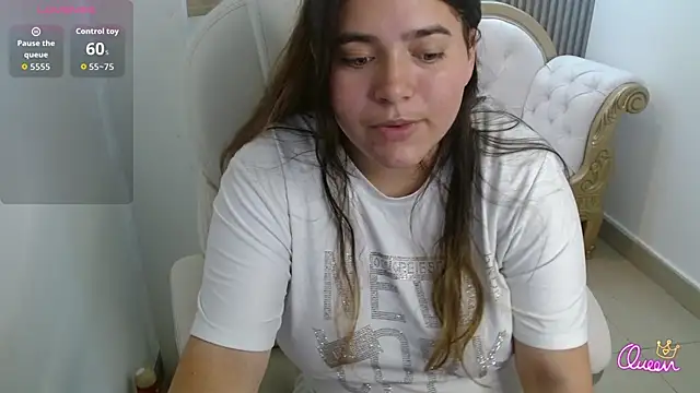 Snapshot of Laurha_ chatting on 21, 5, 2026 Laurha online show from 21, 5, 2026