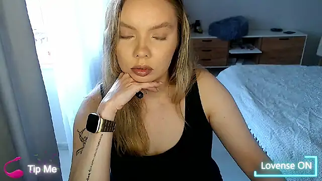 PolinaXXXXXJones online show from 15, 5, 2026