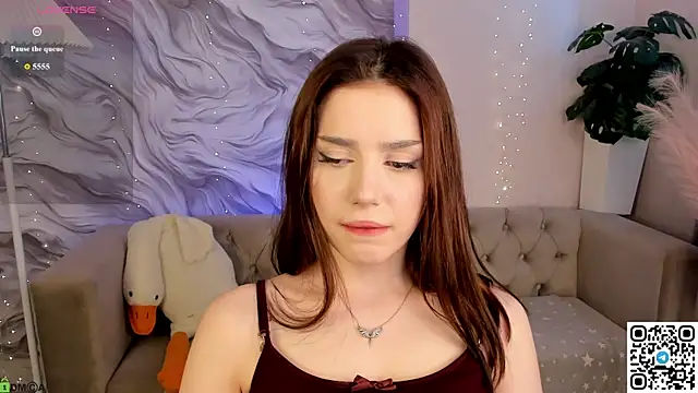 Snapshot of Lonny_Peach chatting on 7, 8, 2026 Lonny Peach online show from 7, 8, 2026