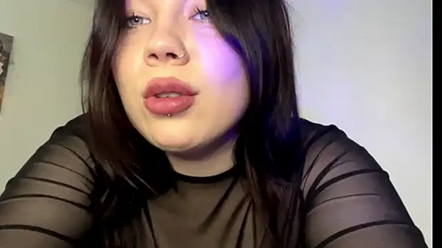 Snapshot of Amili67 chatting on 19, 5, 2026 Amili67 online show from 19, 5, 2026