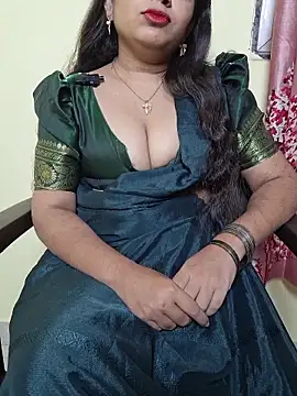 Snapshot of Hot-CouplesX chatting on 11, 6, 2026 Hot-CouplesX online show from 11, 6, 2026