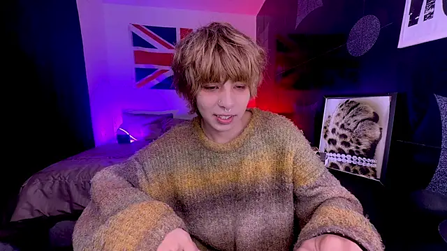 Snapshot of Aronn_44 chatting on 25, 6, 2026 Aronn 44 online show from 25, 6, 2026