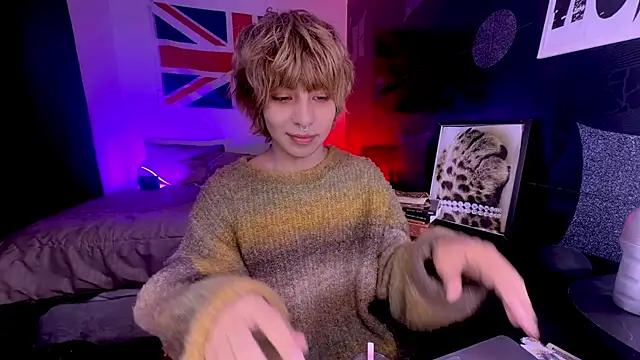 Snapshot of Aronn_44 chatting on 25, 6, 2026 Aronn 44 online show from 25, 6, 2026