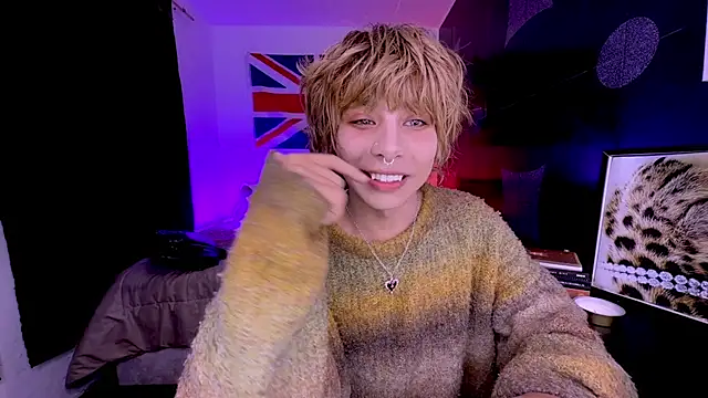 Snapshot of Aronn_44 chatting on 7, 7, 2026 Aronn 44 online show from 7, 7, 2026