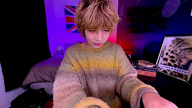 Snapshot of Aronn_44 chatting on 19, 7, 2026 Aronn 44 online show from 19, 7, 2026