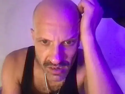 french solo X online show from 3, 6, 2026