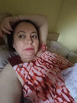 Snapshot of EmmaEmmy40 chatting on 8, 6, 2026 EmmaEmmy40 online show from 8, 6, 2026