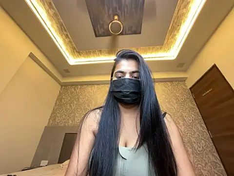 Snapshot of Miss_Heer chatting on 19, 5, 2026 Miss Heer online show from 19, 5, 2026