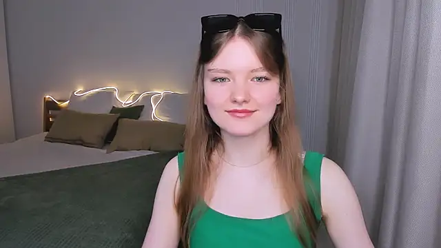 Snapshot of LookEva chatting on 16, 5, 2026 LookEva online show from 16, 5, 2026