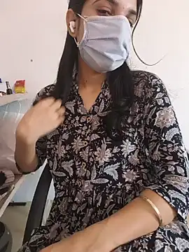 Snapshot of zoya_baby_ chatting on 5, 6, 2026 zoya baby online show from 5, 6, 2026