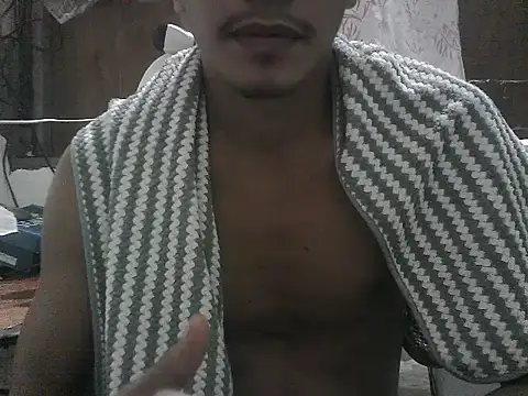 Daddyyum 12 online show from 19, 5, 2026