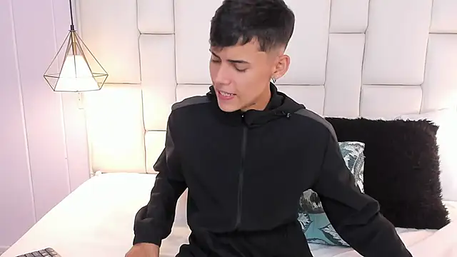 Snapshot of JacobFerrer chatting on 1, 6, 2026 JacobFerrer online show from 1, 6, 2026