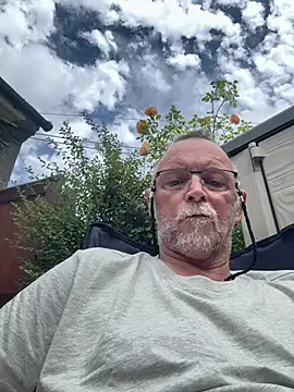 Moonraker64 online show from 28, 7, 2026