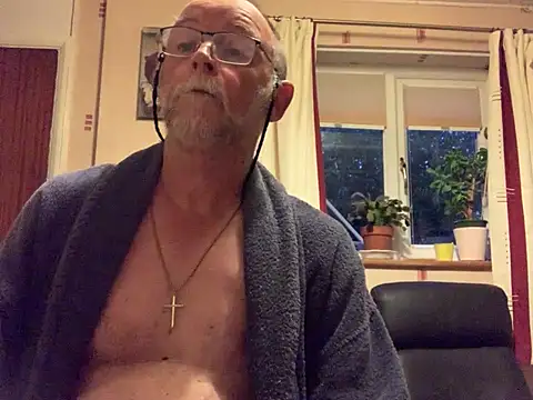 Moonraker64 online show from 5, 8, 2026