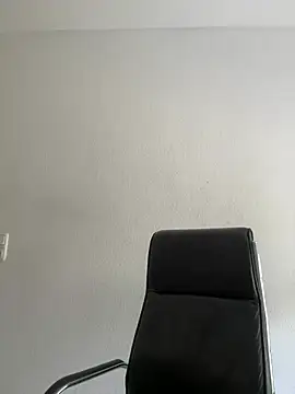 Snapshot of OliviaBaby- chatting on 2, 7, 2026 OliviaBaby- online show from 2, 7, 2026