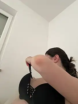 Snapshot of OliviaBaby- chatting on 19, 7, 2026 OliviaBaby- online show from 19, 7, 2026
