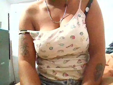 Snapshot of RubinaKhan6 chatting on 12, 6, 2026 RubinaKhan6 online show from 12, 6, 2026