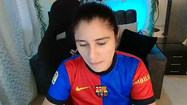 LUCYMILF SEXY online show from 18, 6, 2026