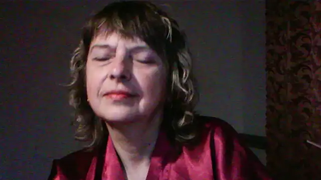 Snapshot of ElizabethGorden chatting on 10, 5, 2026 ElizabethGorden online show from 10, 5, 2026