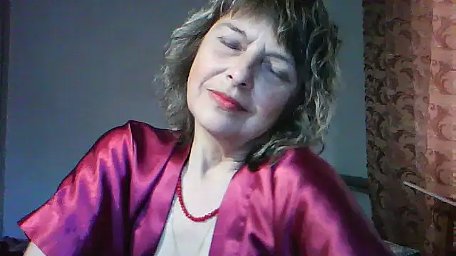 Snapshot of ElizabethGorden chatting on 15, 5, 2026 ElizabethGorden online show from 15, 5, 2026