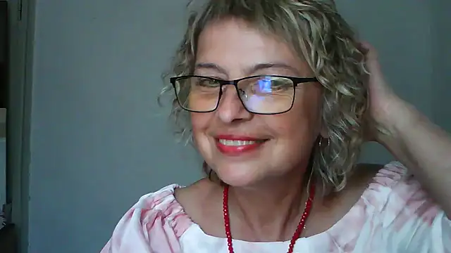 ElizabethGorden online show from 25, 6, 2026