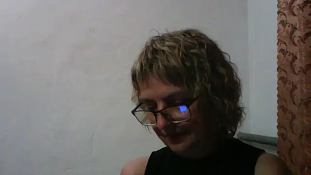 ElizabethGorden online show from 12, 7, 2026