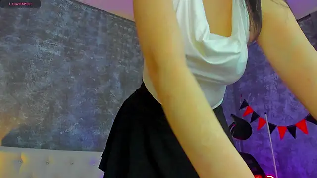 vanila girl online show from 7, 5, 2026