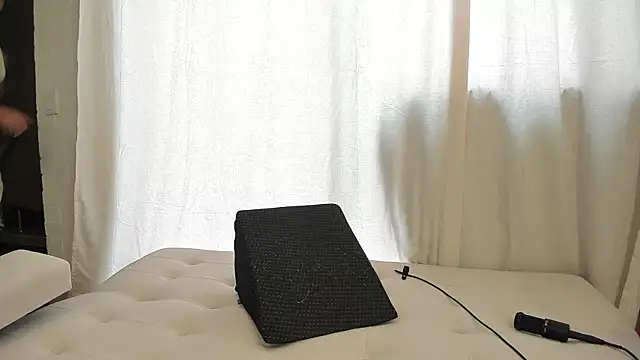 Snapshot of chicozen chatting on 13, 7, 2026 chicozen online show from 13, 7, 2026