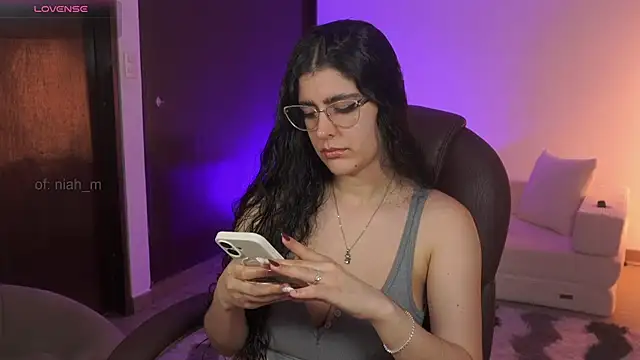 Snapshot of _Niah chatting on 15, 5, 2026 Niah online show from 15, 5, 2026