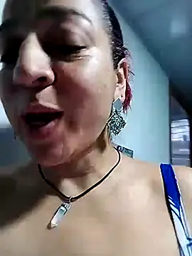 Snapshot of Tumilf chatting on 7, 6, 2026 Tumilf online show from 7, 6, 2026