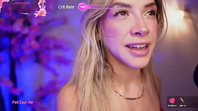 Snapshot of R4-V3N chatting on 7, 1, 2025 R4-V3N online show from 7, 1, 2025