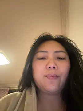 Snapshot of yanling668 chatting on 11, 5, 2026 yanling668 online show from 11, 5, 2026