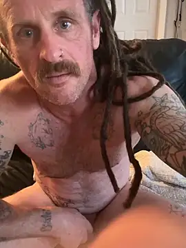Snapshot of DreadlockDerek chatting on 12, 5, 2026 DreadlockDerek online show from 12, 5, 2026