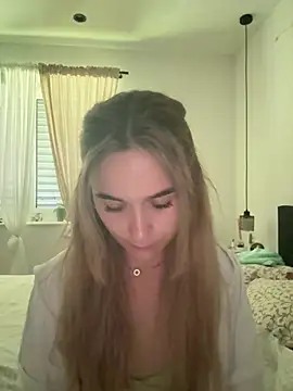 Snapshot of LillyStarr chatting on 26, 6, 2026 LillyStarr online show from 26, 6, 2026
