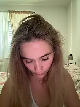 Snapshot of LillyStarr chatting on 3, 7, 2026 LillyStarr online show from 3, 7, 2026