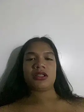 Snapshot of Naya_Hilton chatting on 12, 5, 2026 Naya Hilton online show from 12, 5, 2026