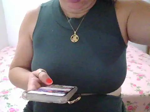Snapshot of Lady_Night_ chatting on 2, 6, 2026 Lady Night online show from 2, 6, 2026