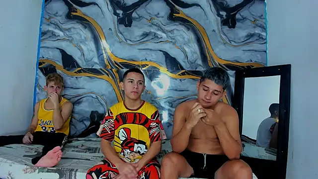 wild boys zs online show from 29, 7, 2026