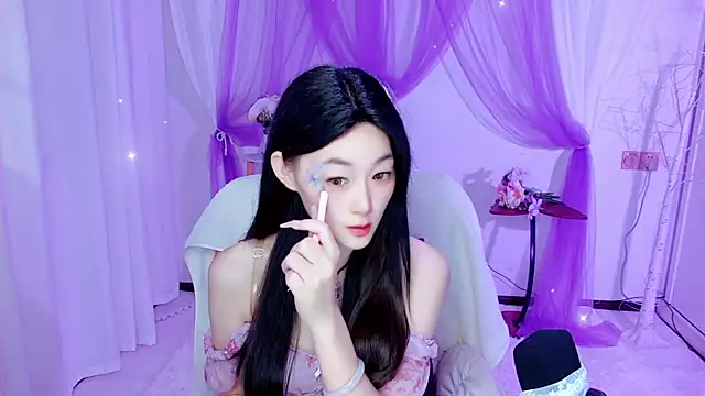 Snapshot of Tili_Lucky chatting on 19, 7, 2026 Tili Lucky online show from 19, 7, 2026