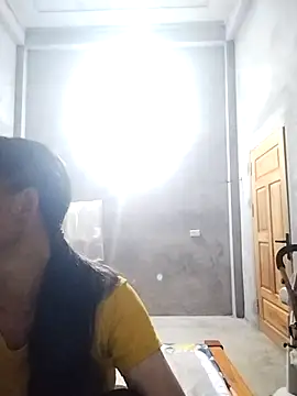 Snapshot of Min-meo chatting on 12, 5, 2026 Min-meo online show from 12, 5, 2026